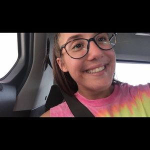 Meet your Posher, Ashlyn